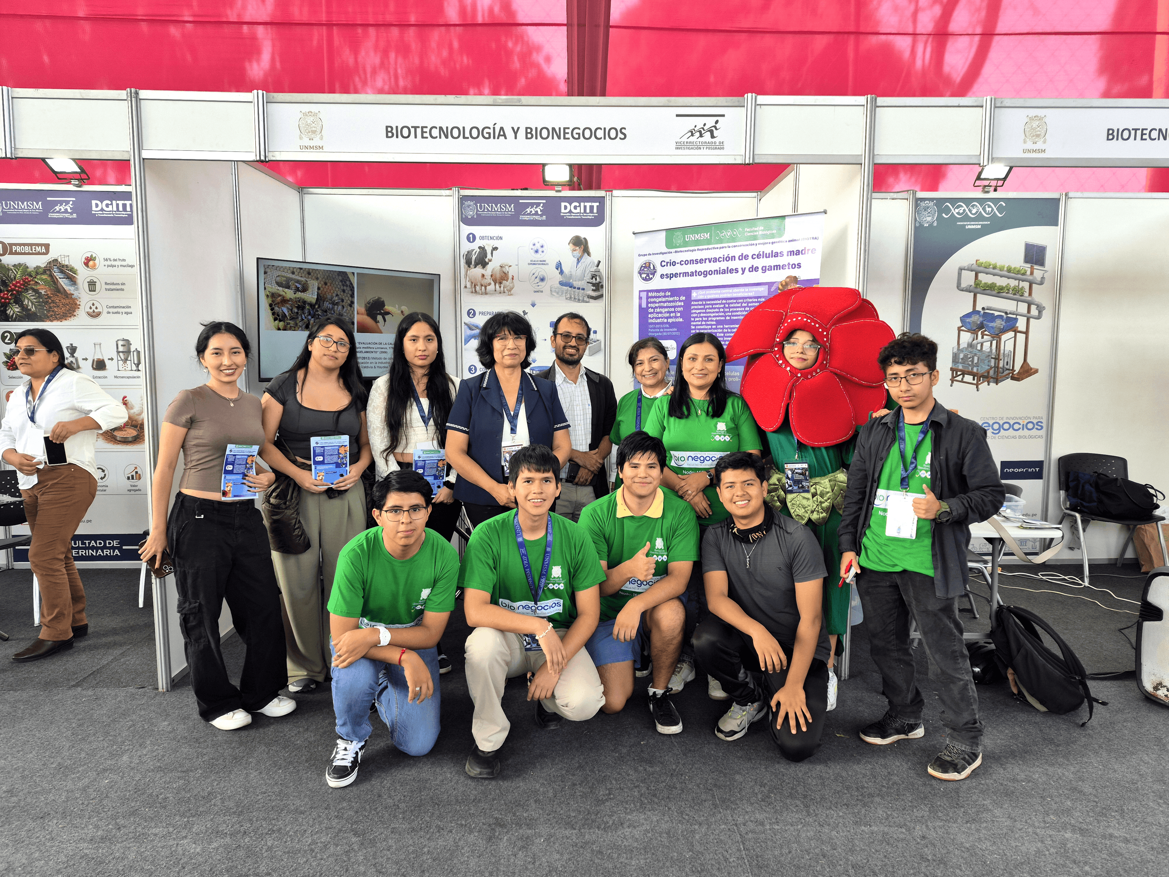 Facultad de Ciencias Biológicas presentó patentes y proyectos de innovación en la III Feria de Prototipos de Investigación Sanmarquina 2026