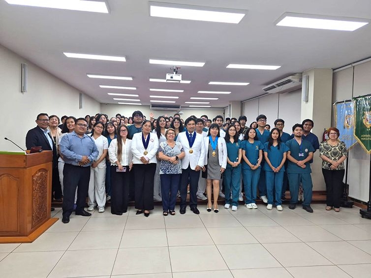 Facultad de Ciencias Biológicas realizó ceremonia de reconocimiento a la quinta promoción del Internado en Ciencias de la Salud