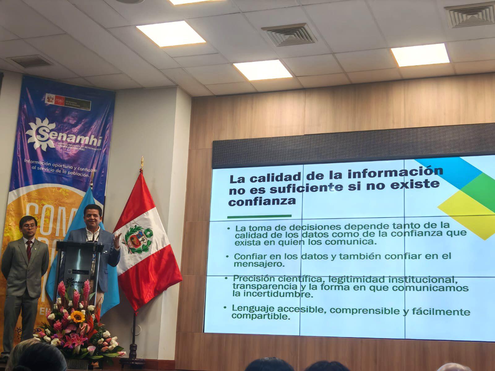 Docente de la Facultad de Ciencias Biológicas participa en foro-taller sobre diplomacia científica y servicios climáticos