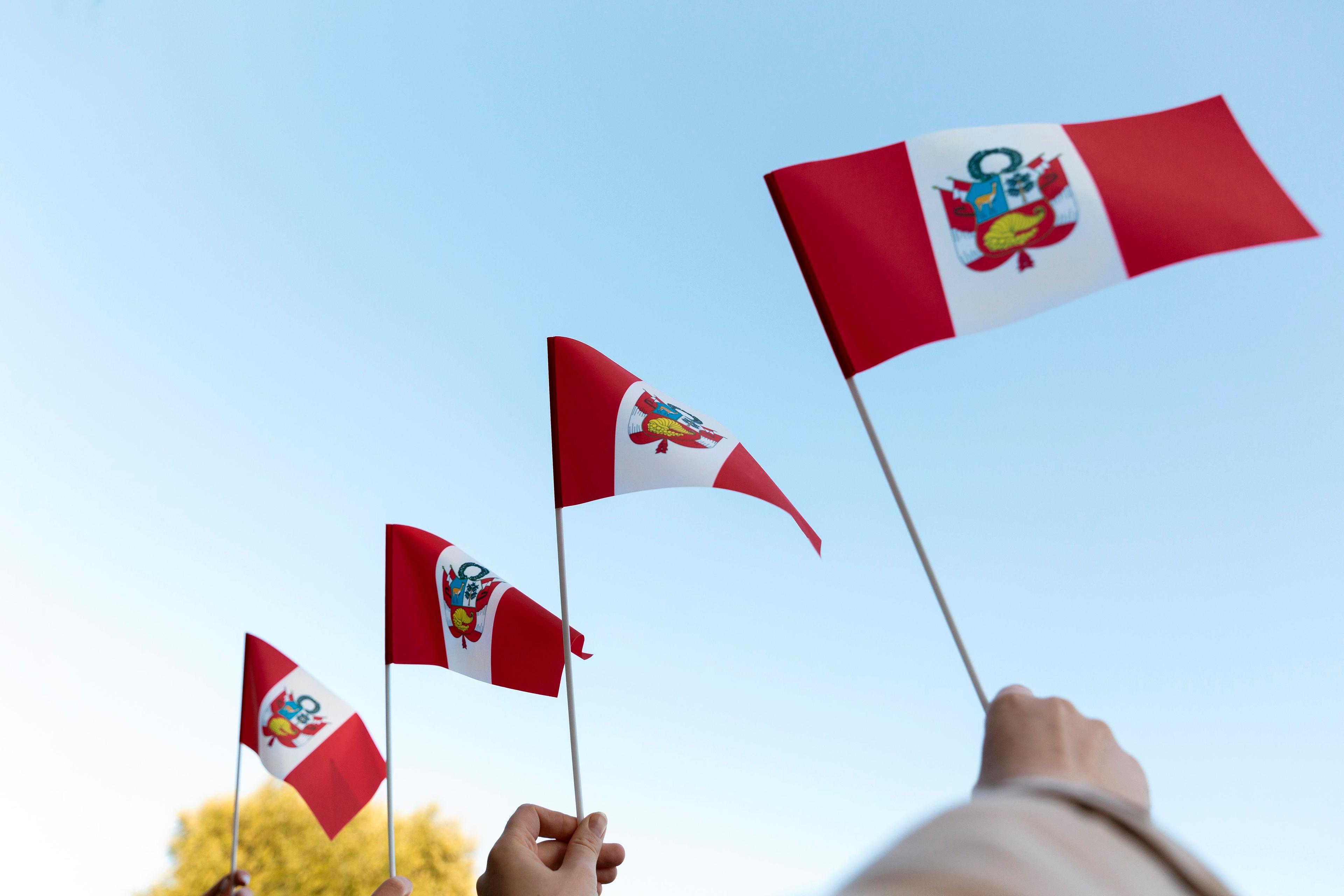 ¡FELICES FIESTAS PATRIAS!
